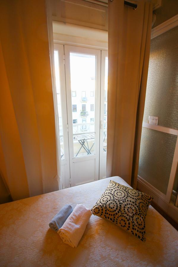 Residencial Lord Hotel Lisbon Exterior photo